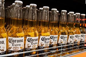 Reinicia abasto de cerveza en México tras restricciones por pandemia por Covid-19