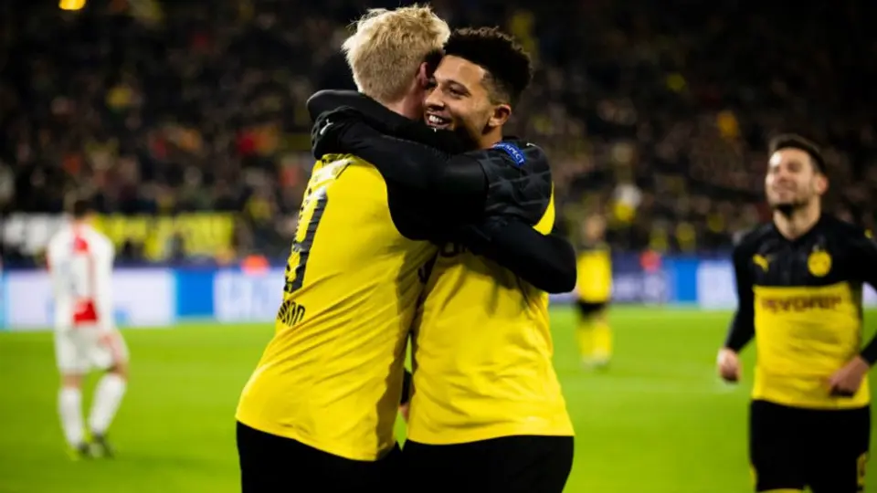 Borussia Dortmund regresó a entrenamientos en prácticas en parejas