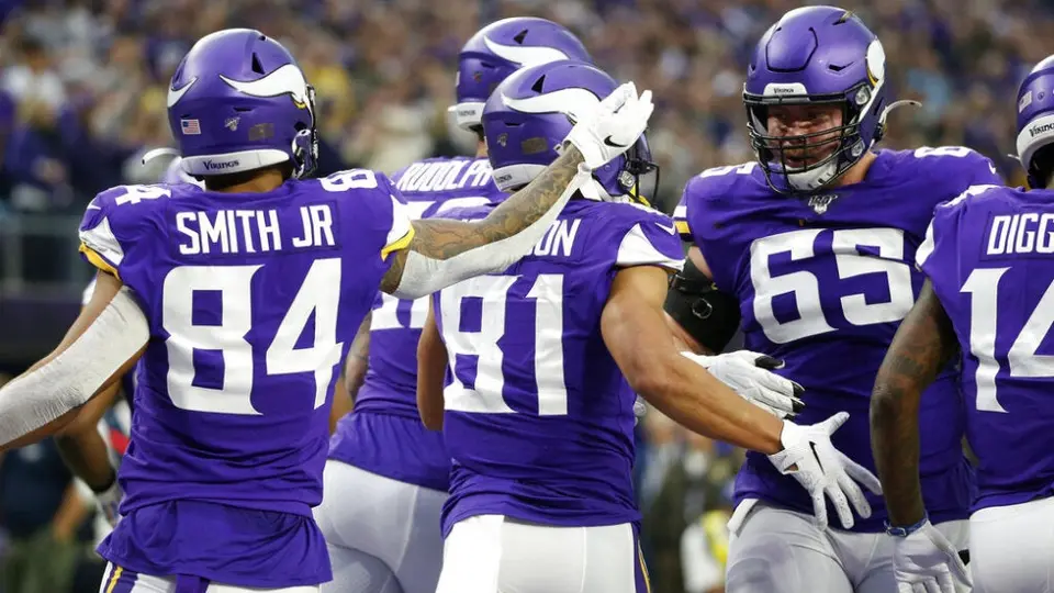 Defensiva de Vikings comanda victoria sobre Lions