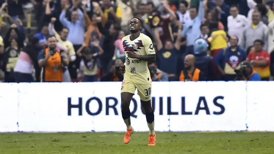Pareja de Renato Ibarra declaró que no es la primera vez que la golpeaba