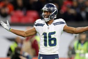 Dos jugadores de Seahawks llegaron en pijama al Monday Night Football