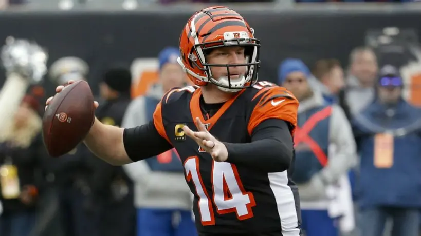 Cowboys asegura no haber firmado a Andy Dalton como presión para Dak Prescott