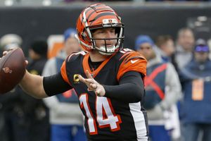 Cowboys asegura no haber firmado a Andy Dalton como presión para Dak Prescott