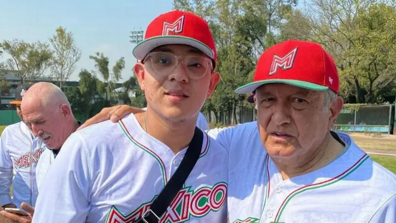 Julio Urías presumió lanzamientos con Andrés Manuel López Obrador