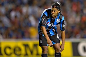 Excompañero de Ronaldinho en Querétaro reveló que el crack nunca entrenaba en lunes