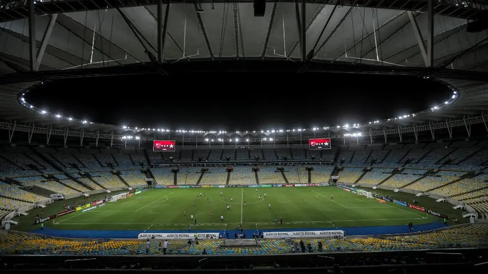 Estadios deportivos se convirtieron en hospitales para combatir el coronavirus