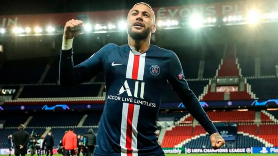 Estrellas del PSG estarían dispuestas a bajarse un 50 por ciento el salario