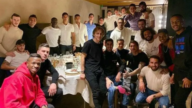 Jugadores de Real Madrid tuvieron cena navideña con Bale incluido