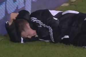 Recogebalones que pateó Hazard ahora es dueño de exclusiva bebida