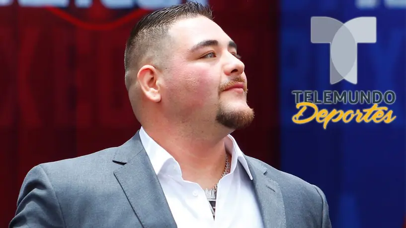 En plena transmisión con TUDN, Andy Ruiz invitó a ver su pelea por Telemundo