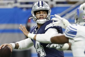 Dak Prescott lució con más de 400 yardas en victoria de Dallas sobre Detroit