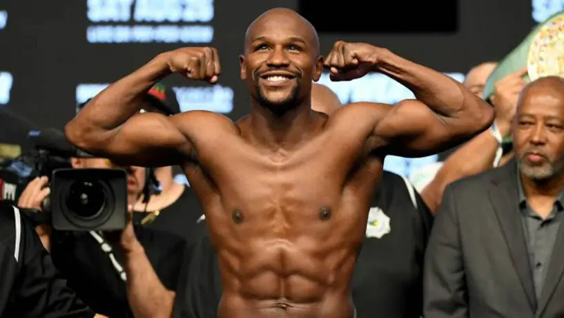 Floyd Mayweather pidió a la NFL dejar jugar a Antonio Brown