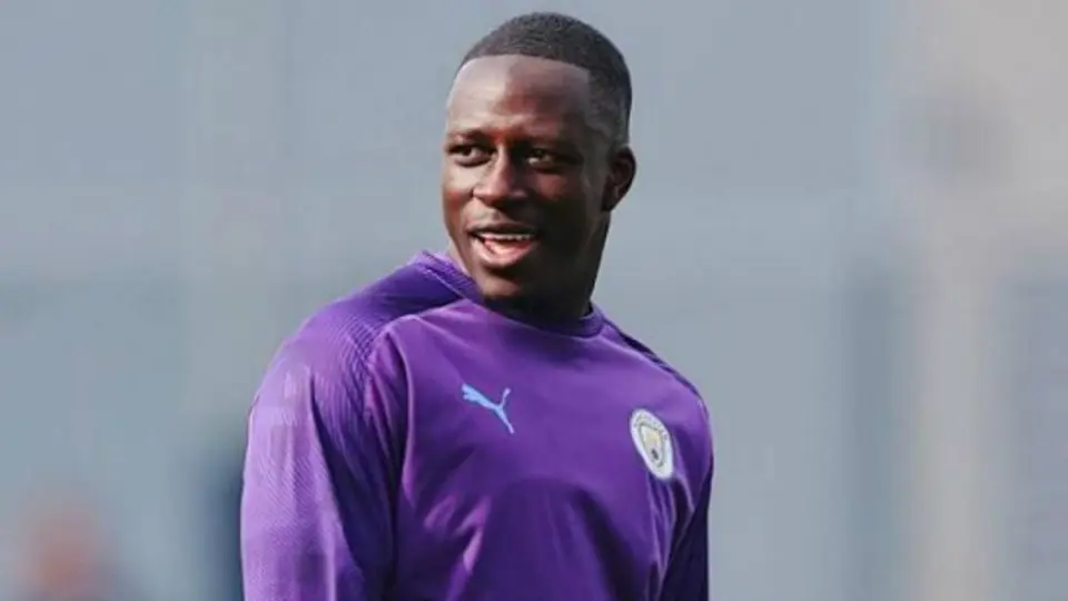 Benjamin Mendy celebró con filtro de Instagram de Gignac