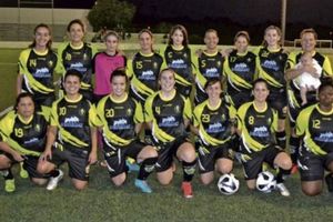 Futbolista española amamantó a su bebé durante entrenamiento