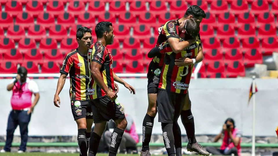 Leones Negros: Solicitaron a Yon de Luisa adquirir franquicia en Liga MX