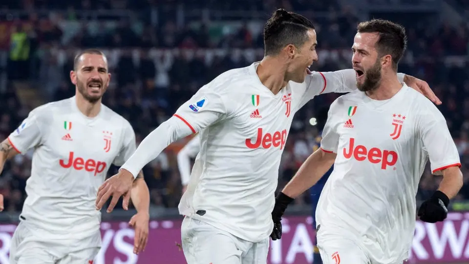 Juventus derrotó a la Roma y se proclamó campeón de invierno en la Serie A