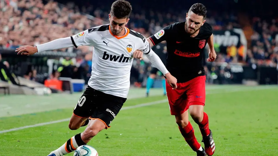 Atlético de Madrid y Valencia igualaron en trepidante duelo en Mestalla