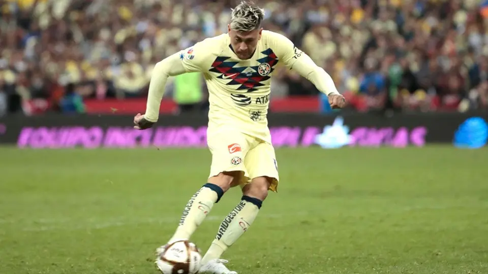 Marcelo Alatorre tundió a Nico Castillo en la Final de Vuelta
