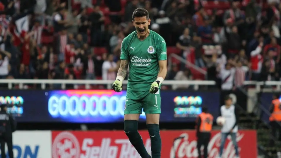 Directiva de Necaxa contempla a Gudiño como sustituto de Hugo González