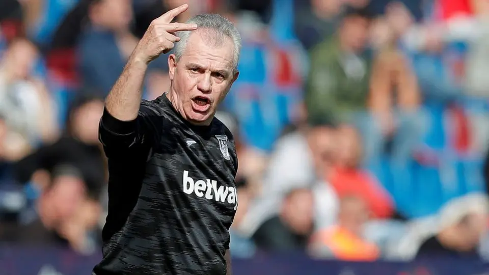 Javier Aguirre: 'Perdimos una batalla, pero no la guerra'