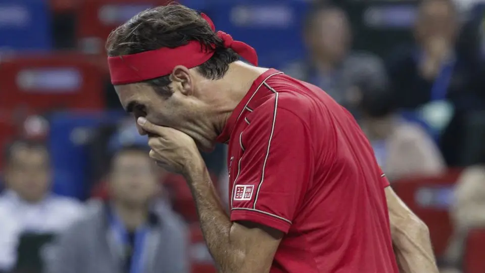 Roger Federer protagonizó discusión con árbitro en Masters de Shanghái