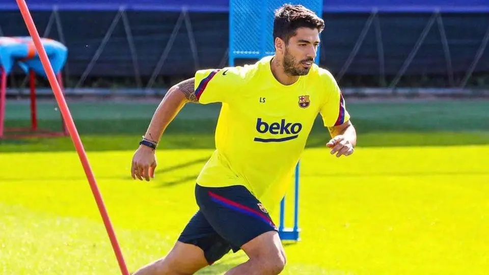 Barcelona: Luis Suárez recibió el alta médica