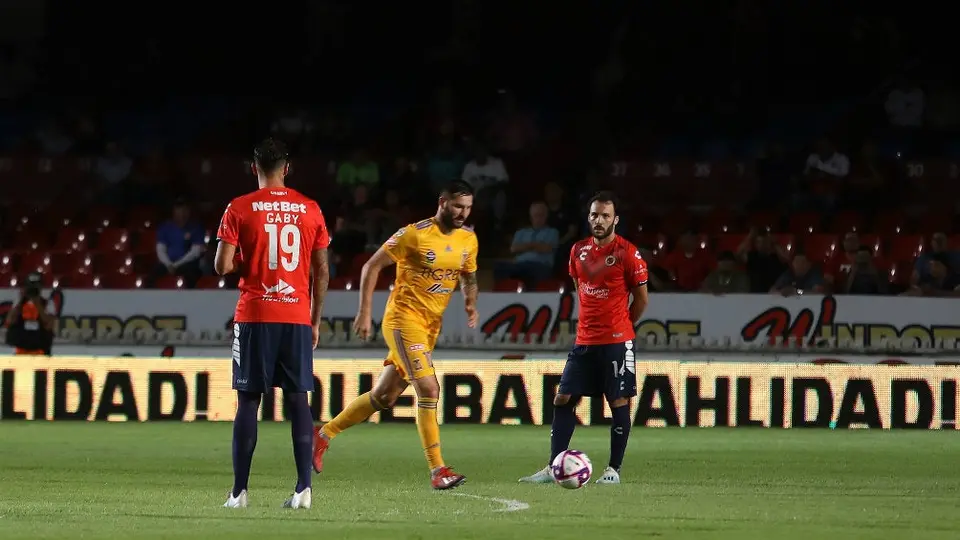 Ángel Reyna: 'Vargas y Gignac no tuvieron el corazón de apoyar'