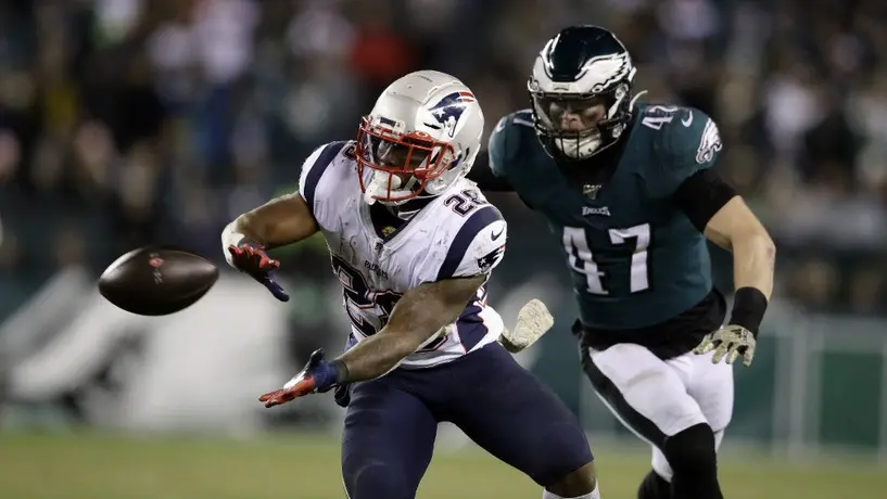 Edelman brilló en la victoria de Patriots ante Philadelphia