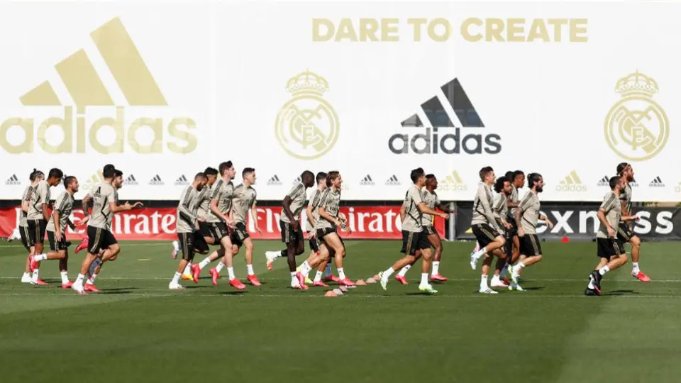 Real Madrid regresó a los entrenamientos en grupo tras 81 días