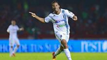 VIDEO: Ronaldinho 'regateó' al coronavirus con música