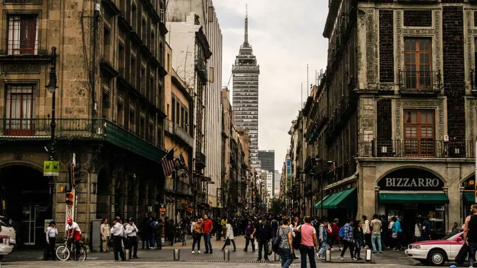 CDMX cerró el 92 por ciento de comercios por coronavirus