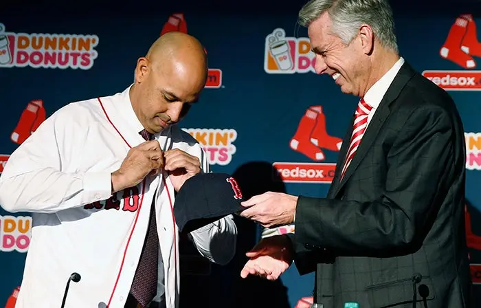 Alex Cora se despide de los Red Sox