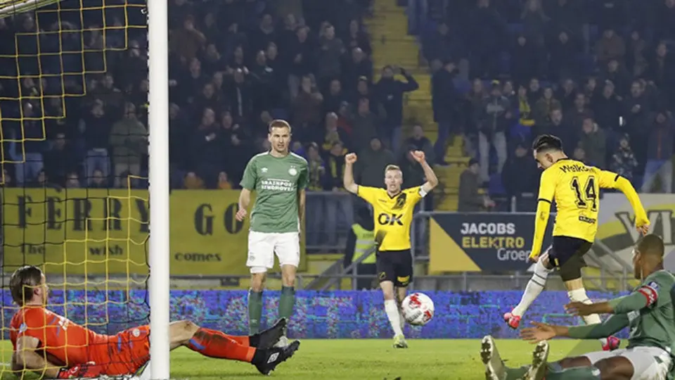 PSV, sin Gutiérrez en la cancha, eliminado de la Copa de Holanda por equipo de Segunda División