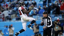 Falcons sorprendió y derrotó a Panthers con buen juego defensivo