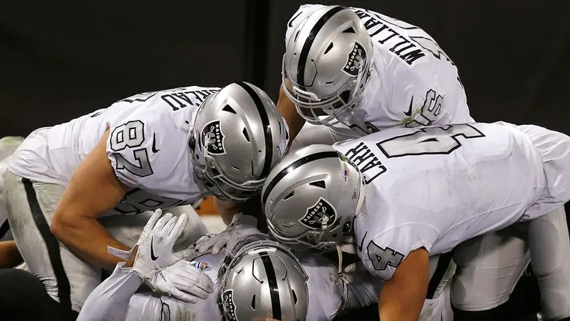 Raiders logró dramática victoria contra Chargers en Thursday Night