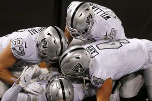 Raiders logró dramática victoria contra Chargers en Thursday Night
