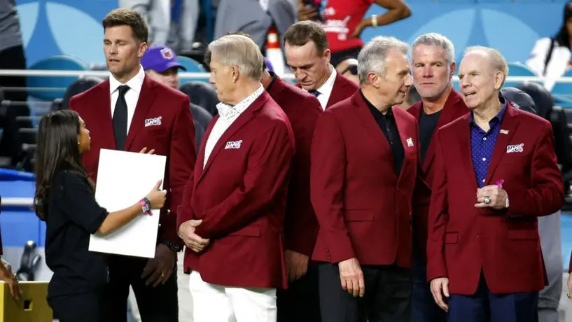 NFL realizó un homenaje a leyendas del emparrillado previo al Super Bowl LIV