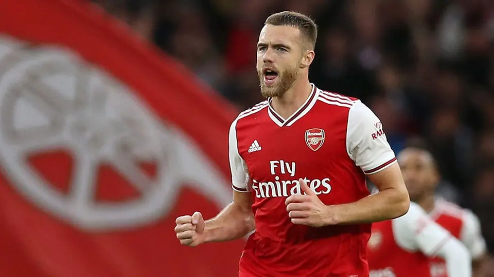 Calum Chambers se perderá el resto de la temporada con Arsenal