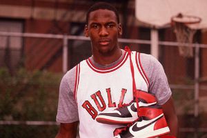 Jordan gana más dinero que Messi, Neymar o Brady, sólo con la venta de tenis