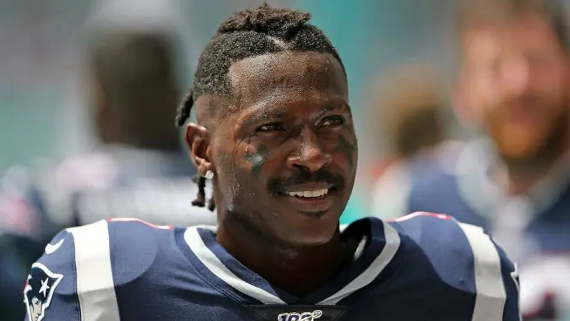 NFL: Seahawks y Ravens estarían interesados en Antonio Brown