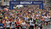 Miles de personas corrieron Medio Maratón en Inglaterra a pesar de coronavirus