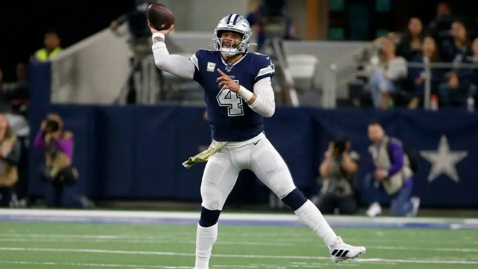 Cowboys haría jugador franquicia a Dak Prescott