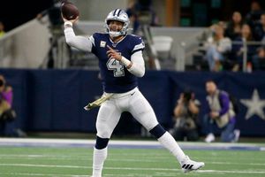 Cowboys haría jugador franquicia a Dak Prescott