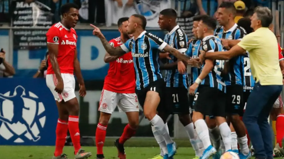 Copa Libertadores y Sudamericana planean reanudar torneo el 5 de mayo