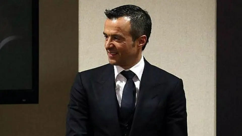 FIFA limitará ganancias de los agentes de jugadores