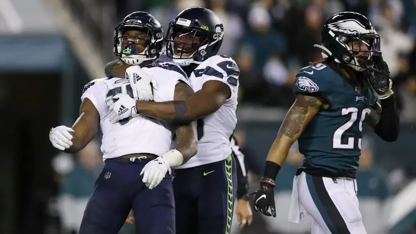 Seattle derrotó a Philadelphia, que de nuevo perdió a Carson Wentz