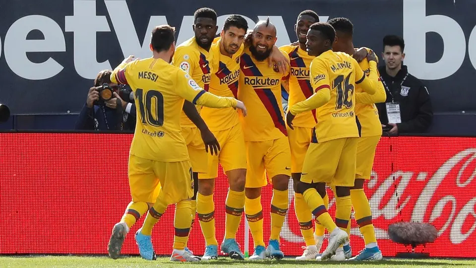 Barcelona logró sufrida remontada ante el Leganés de Javier Aguirre