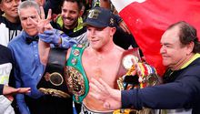 Saúl 'Canelo' Álvarez dedicó triunfo ante Kovalev a México