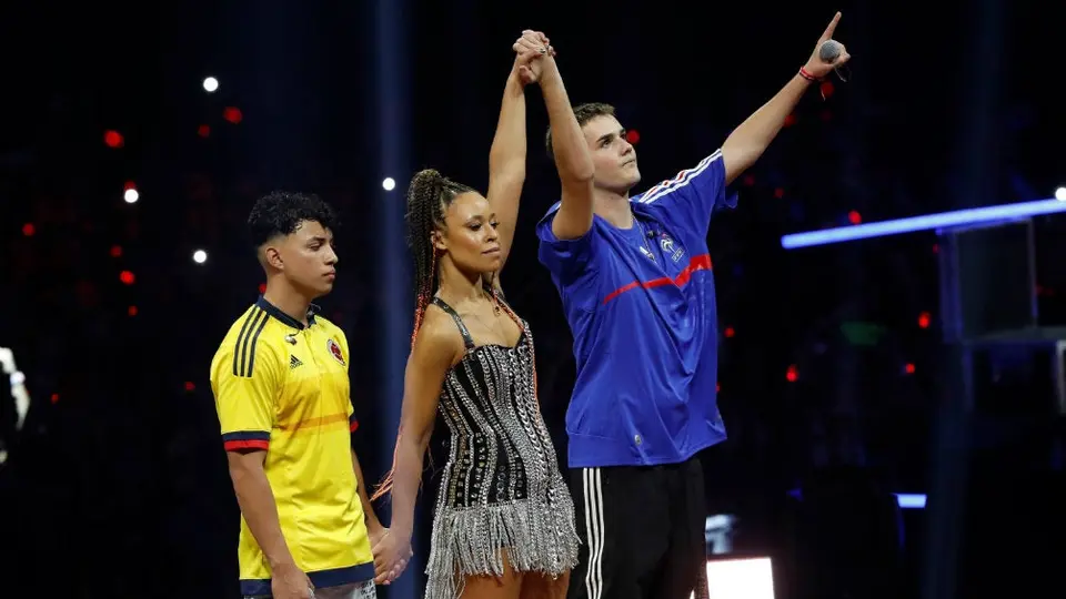 Bnet se coronó campeón de la Final Internacional de la Batalla de Gallos 2019
