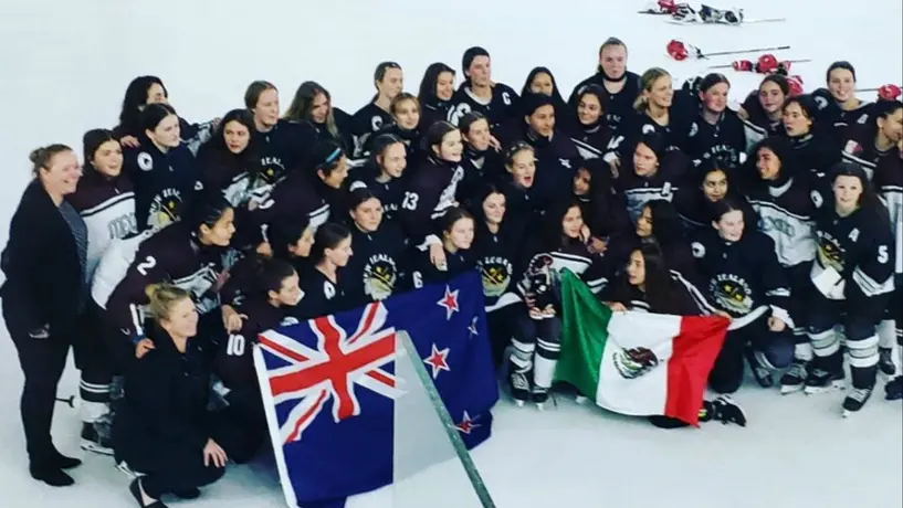 Tri Femenil de hockey sobre hielo ganó el bronce en el Mundial Sub 18